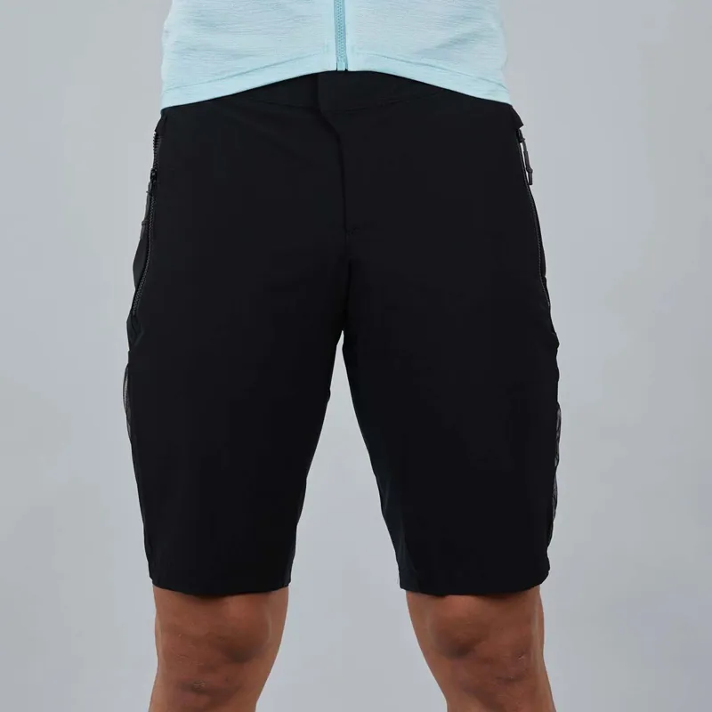 Sportful Supergiara Mens Overshorts in Black
