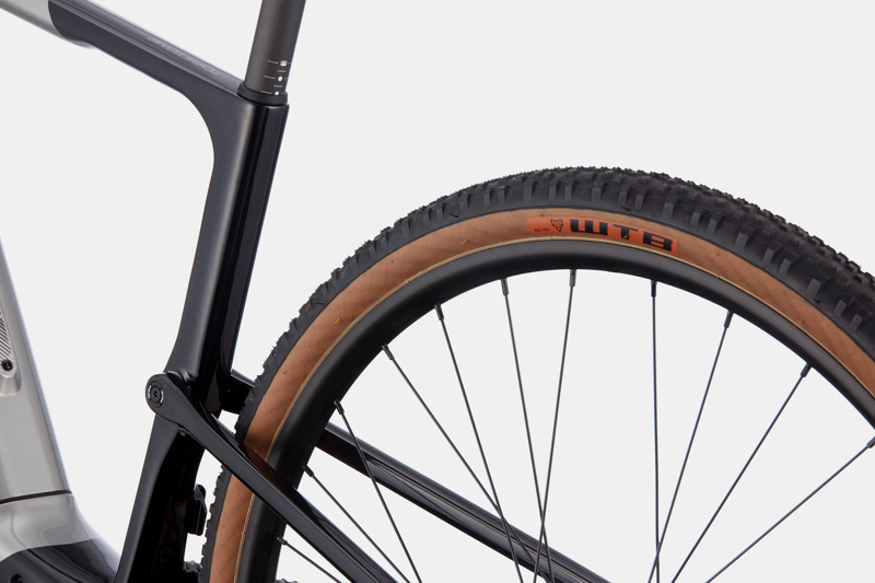 2021 Cannondale Topstone Neo Carbon Lefty 3 eGravel Bike in Silver-1