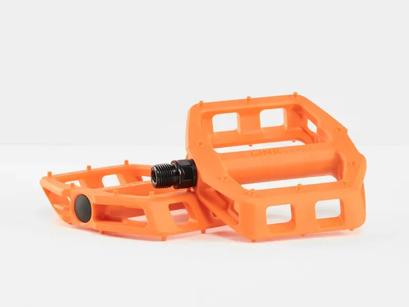 Bontrager Line Comp Flat Pedal in Orange
