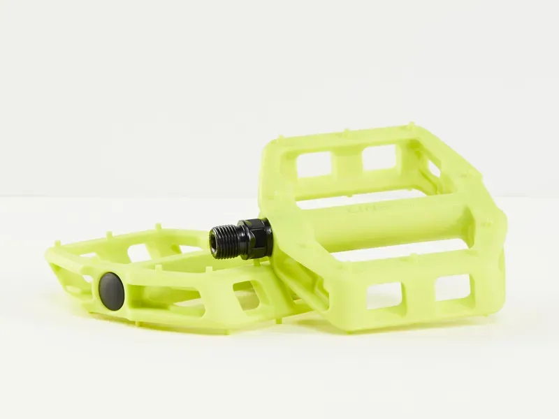 Bontrager Line Comp Flat Pedal in Green