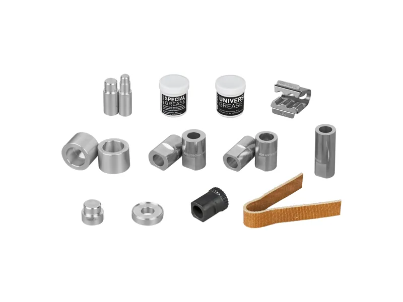 Bontrager DT 240 Tool Kit in Silver