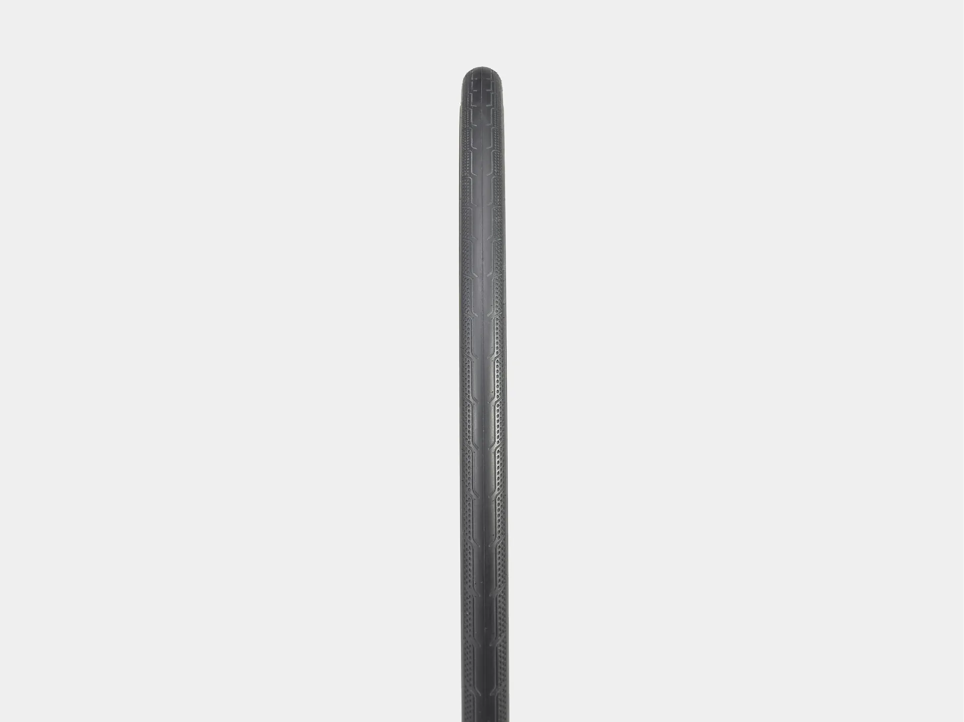 Bontrager AW3 Hard-Case 700x28c Tire