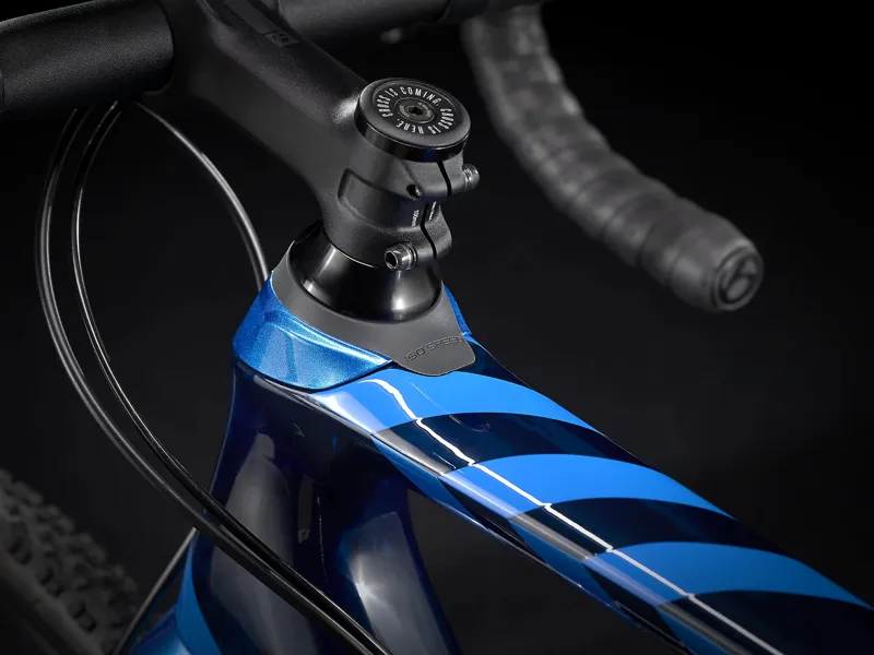 Trek Boone 6 Disc 2021 Carbon Cyclocross Bike in Blue-2