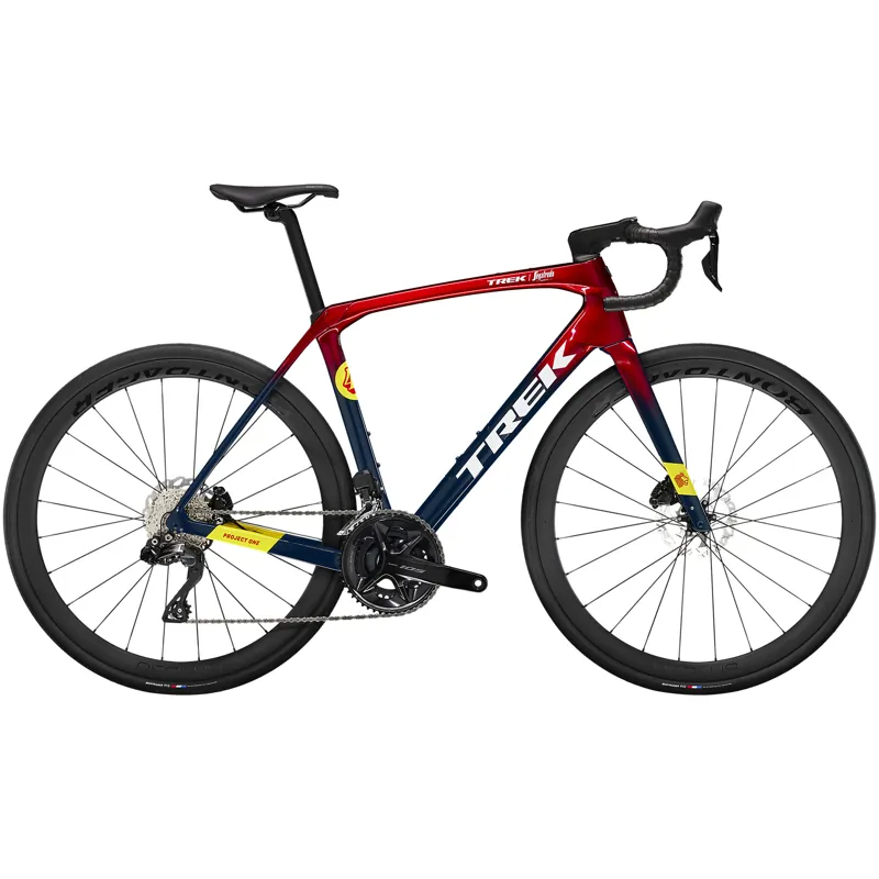 2023 Trek Domane SLR 6 Road Bike in Metallic Red Smoke/Blue Smoke