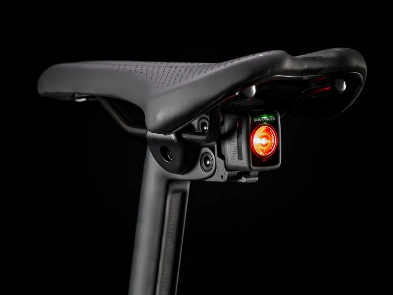 Trek Domane SL 5 Disc Carbon Road Bike in Red-2