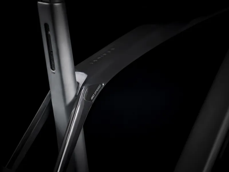 Trek Domane SL 6 Road Bike 2021 in Black-4