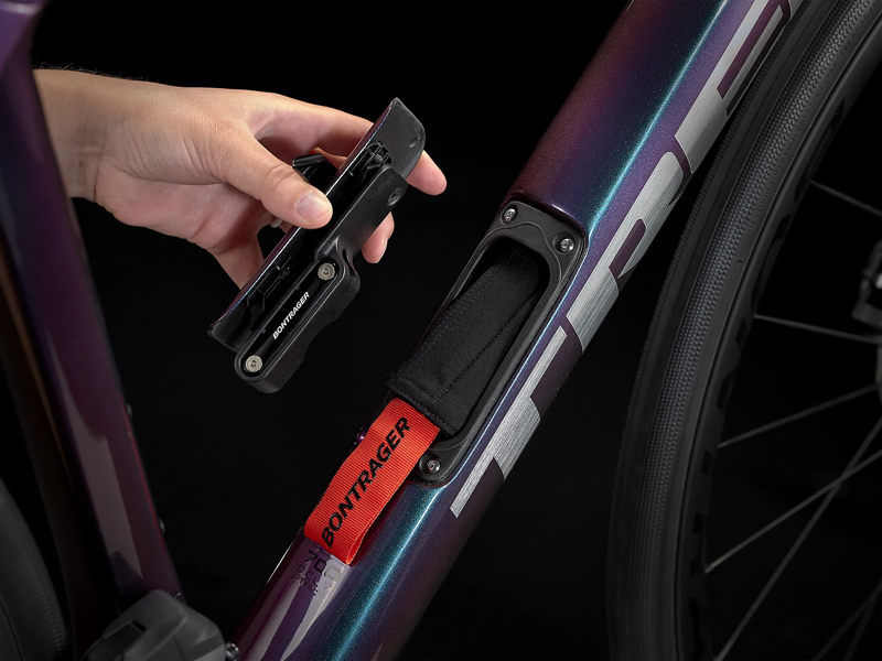 2022 Trek Domane SLR 7 eTap Road Bike in Purple-9