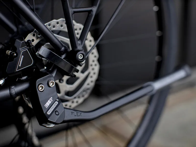 Trek FX 3 Disc Equipped Mens Hybrid Bike in Black-3