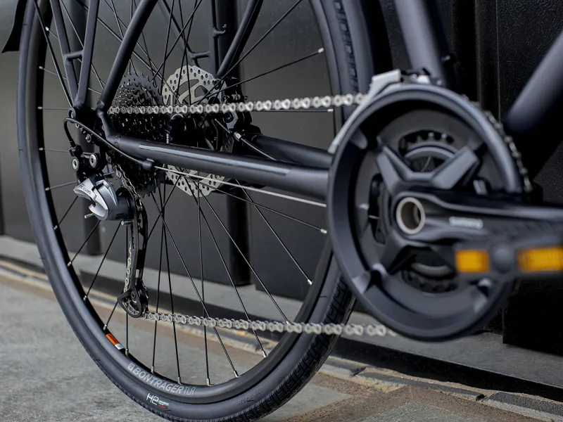 Trek FX 3 Disc Equipped Mens Hybrid Bike in Black-6