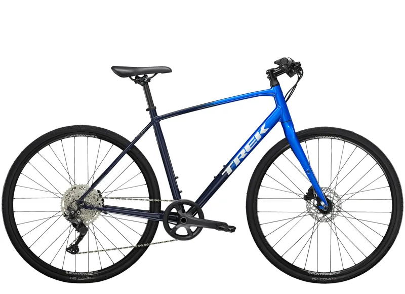  Trek FX 3 Disc Hybrid Bike in Alpine to Deep Dark Blue Fade