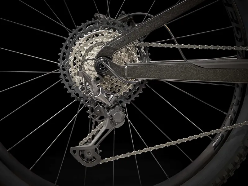 Trek Fuel EX 8 XT Mountain Bike 2021 in Red-4