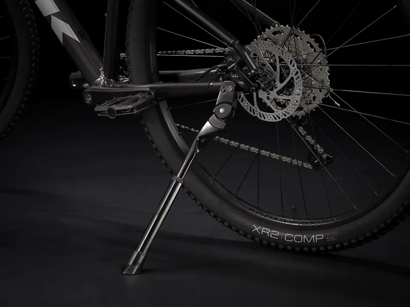 Trek Marlin 6 Mountain Bike in Red-3