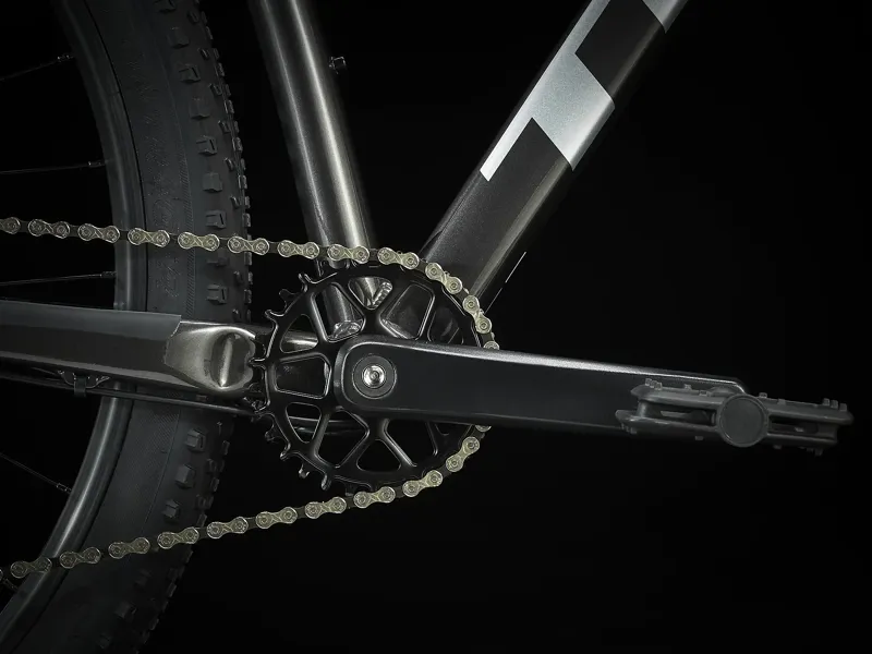 Trek Marlin 6 Mountain Bike in Red-10