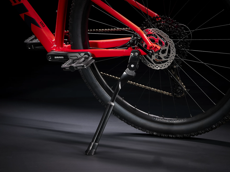 Trek Marlin 8 Mountain Bike in Red-9