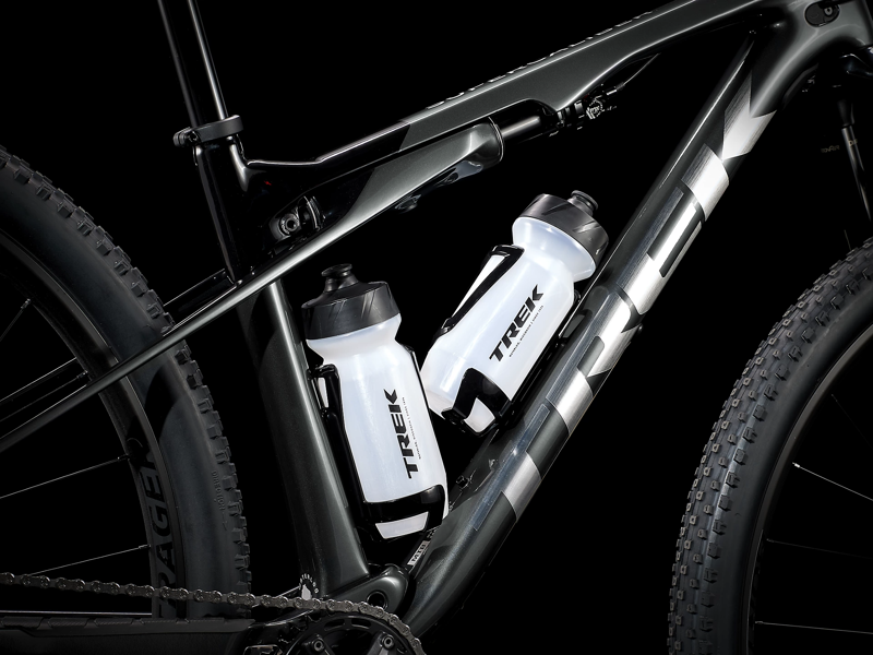  Trek Supercaliber 9.6 Mountain Bike in Lithium Grey/Trek Black-11