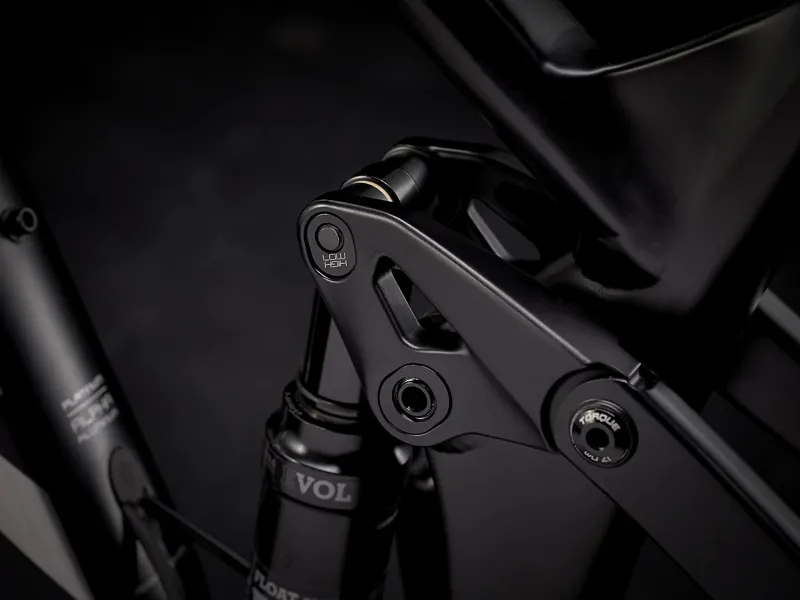 Trek Top Fuel 8 NX Mountain Bike in Black-7