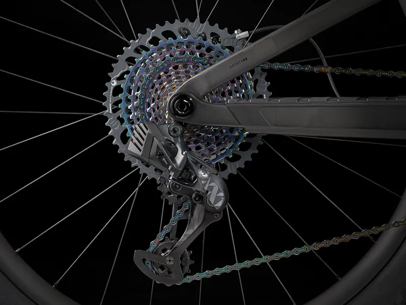 Trek Top Fuel 9.9 XX1 AXS Mountain Bike in Matte Raw Carbon 2022