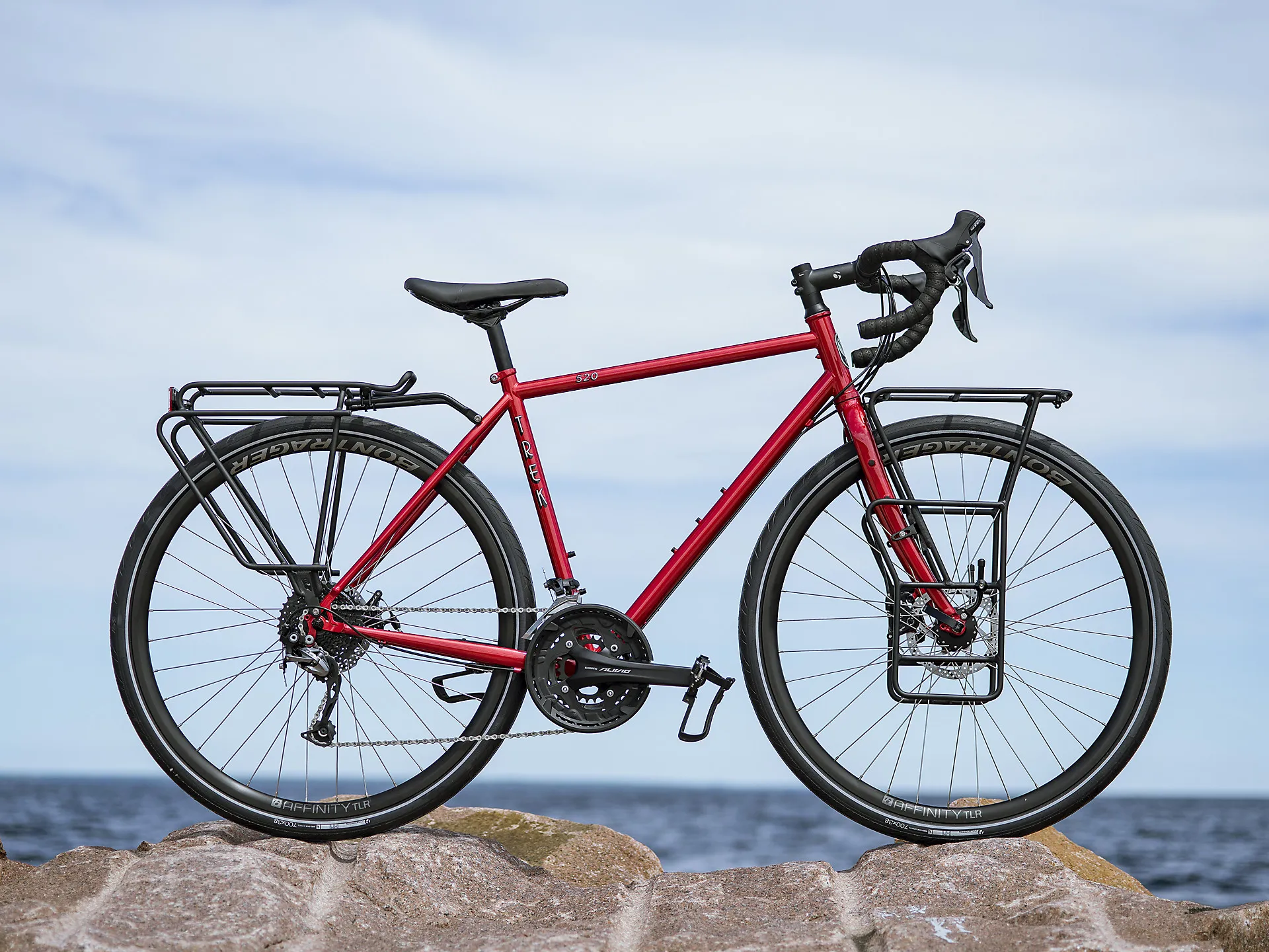 Trek steel road bike outlet