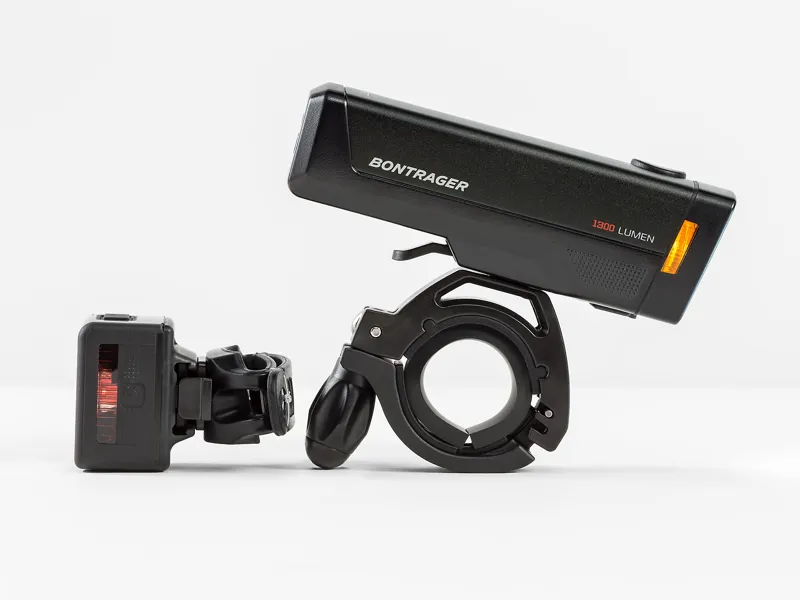 Bontrager Ion Pro RT/Flare RT Rechargeable Cycling Light Set in Black-4