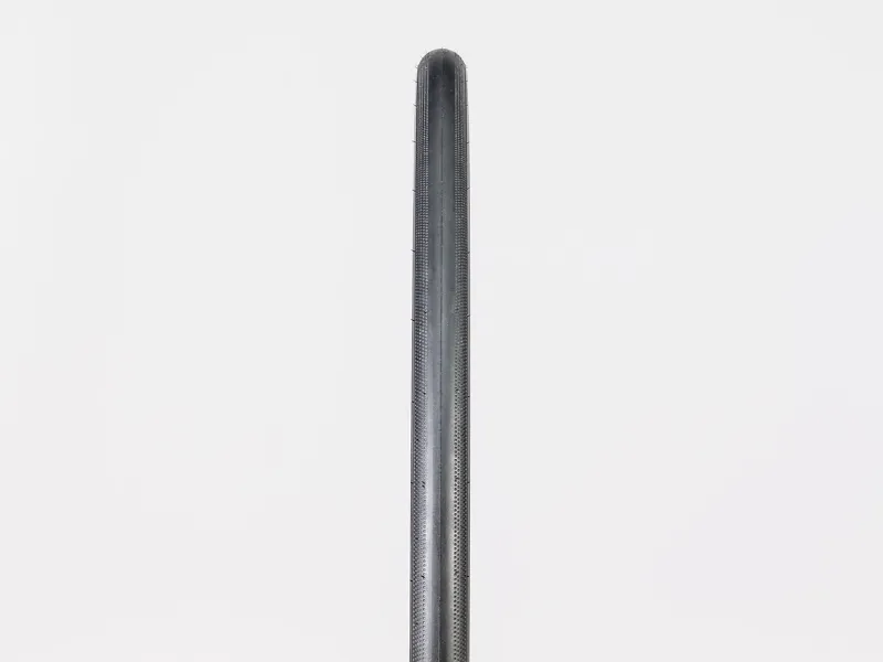 Bontrager R3 Hard Case Lite TLR 700x32c Road Tyre-1