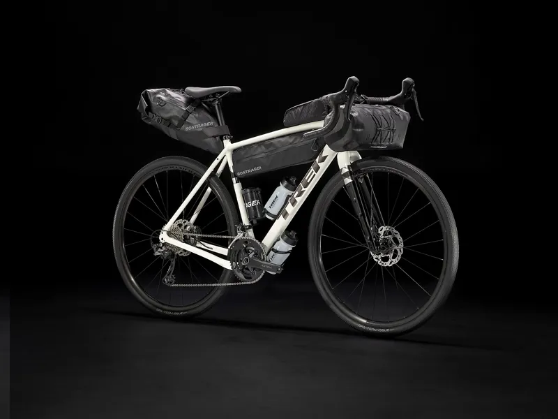  Trek Checkpoint ALR 5 Gravel Bike in White-4