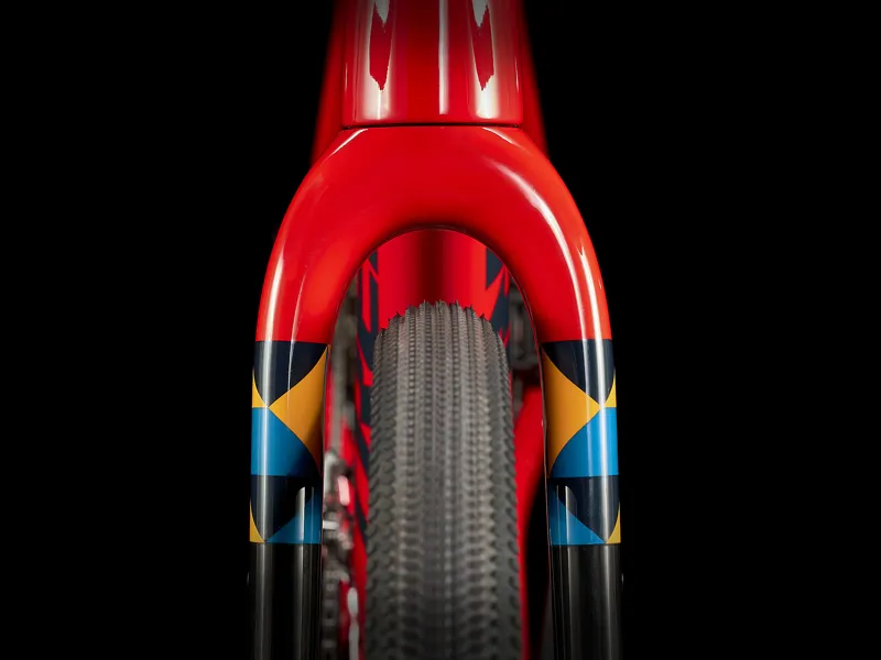  Trek Checkpoint SL 5 Gravel Bike in Radioactive Red-7