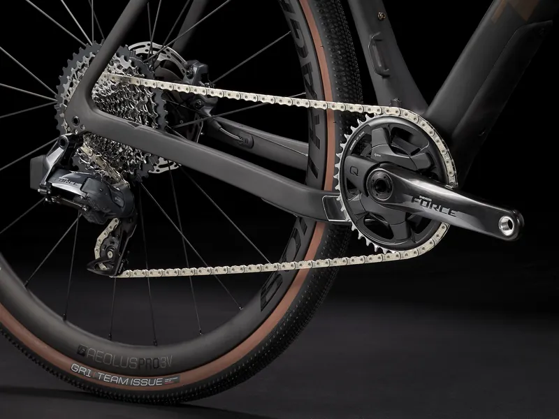  Trek Checkpoint SLR 7 Etap Gravel Bike in Deep Smoke/Olive Grey-4