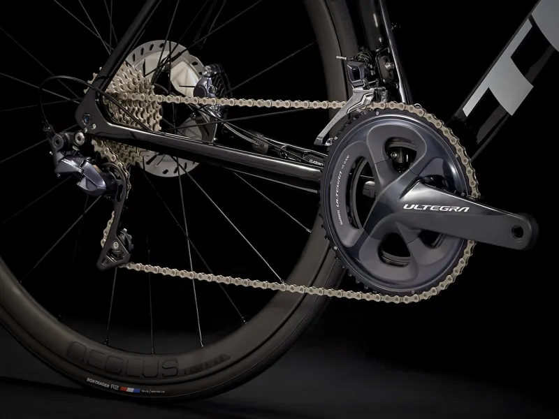 Trek Emonda SL 6 Disc Pro Road Bike in Black-10