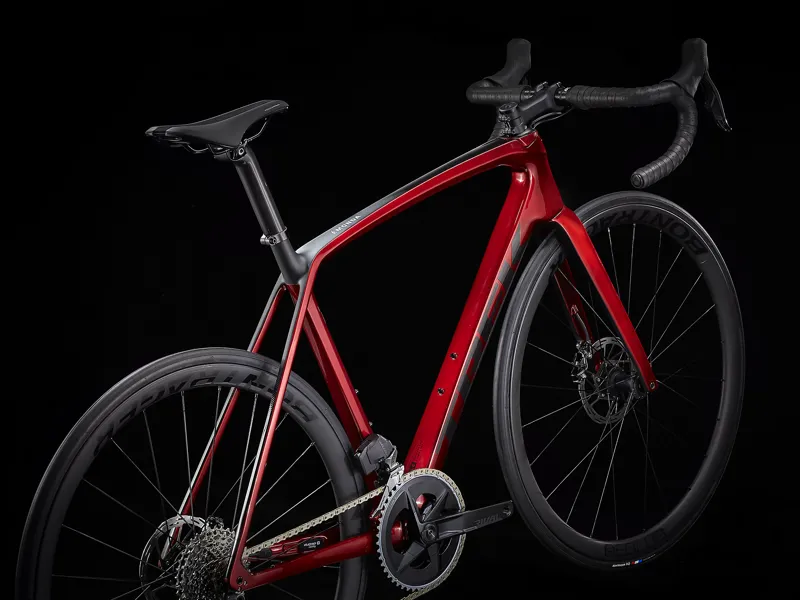 Trek Emonda SL 6 eTap Road Bike in Red-3