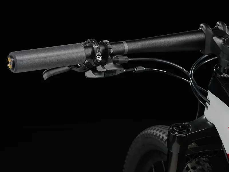  Trek Procaliber 9.7 XC Mountain Bike in Crystal White/Trek Black-2