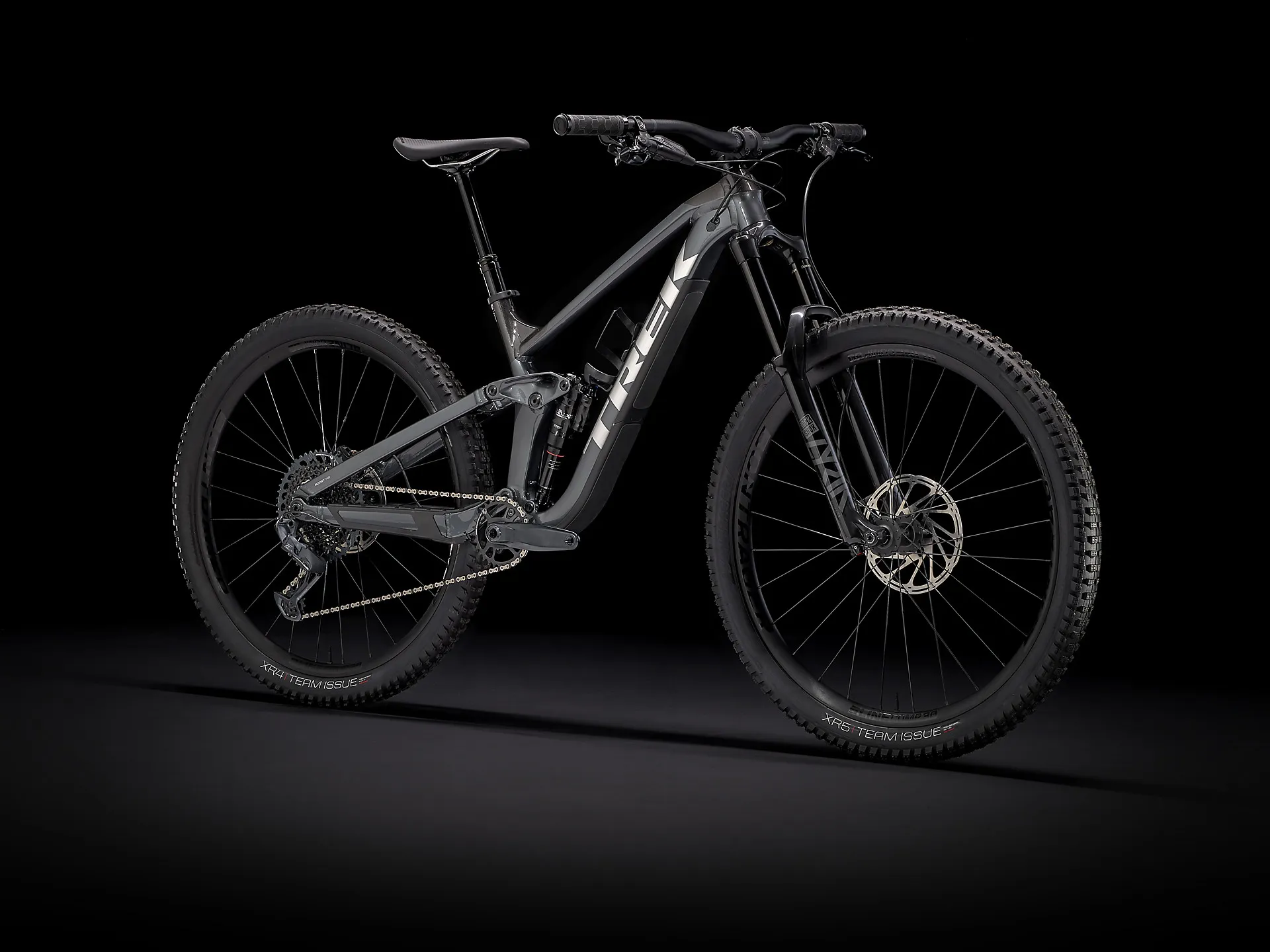 Trek Slash 8 GX Mountain Bike in Lithium Grey Dnister Black 2022