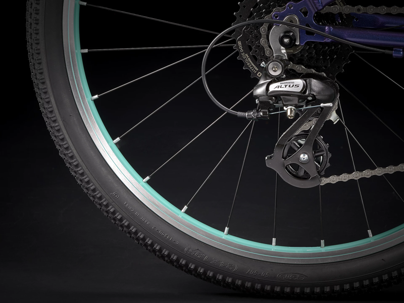  Trek Wahoo 24 Hybrid Kids Bike in Purple-4