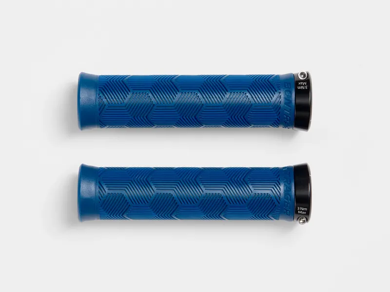 Bontrager XR Trail Elite Recycled Plastic Grip in Blue