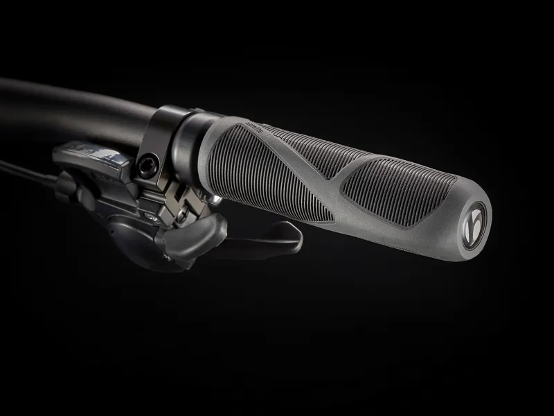 Trek Dual Sport 2 Hybrid Bike 2021 in Blue-9