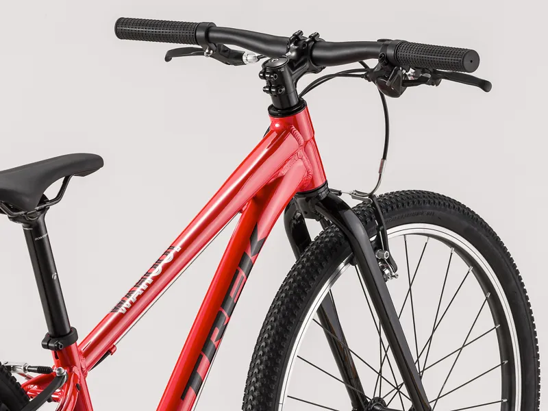 Trek Wahoo 26 Kids Bike in Red-1