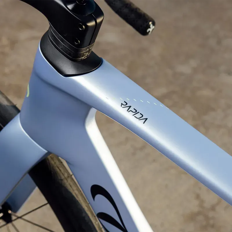 Wilier Rapida 105 Di2 Bike in Dusk Grey-3