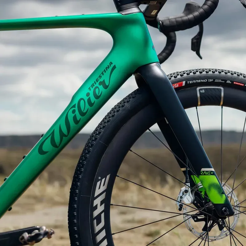 Wilier Rave SLR ID2 Frameset w/Stemma S2 in Pixel Green-1